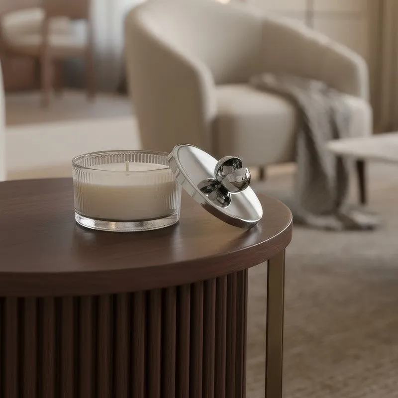 Glowra Oud Royale Scented Soy Candle media 2