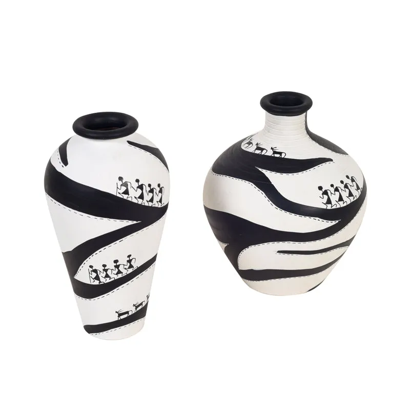 Warli Zebra Fusion Vase - Set Of Two media 3