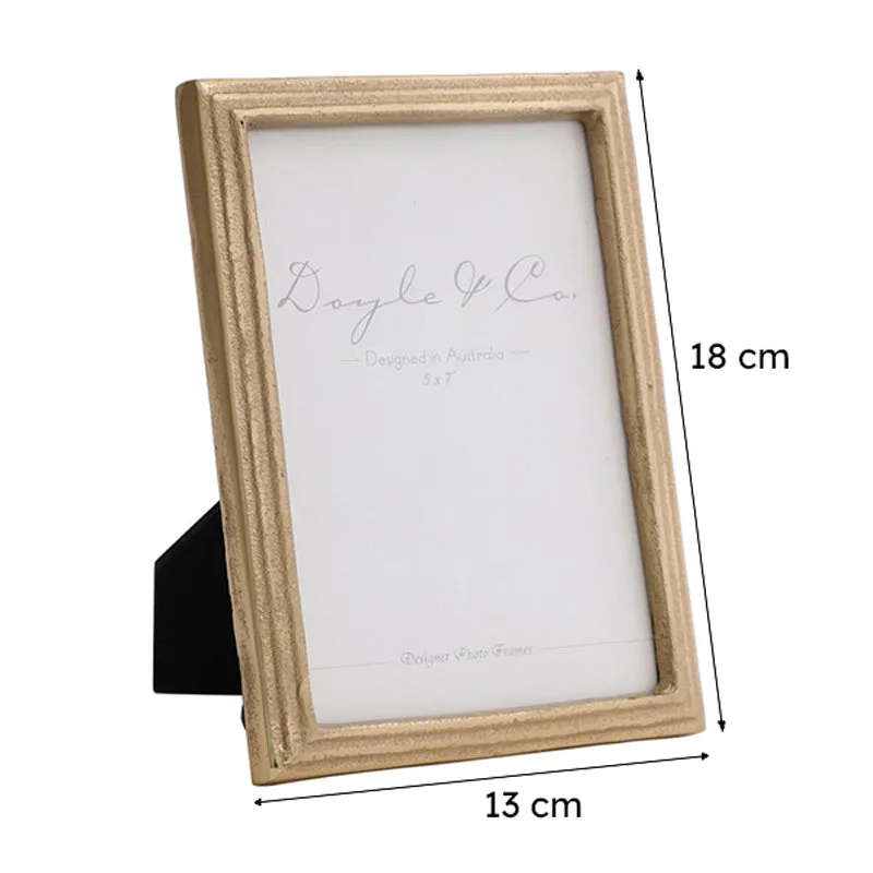 Elysian Photo Frame media 8