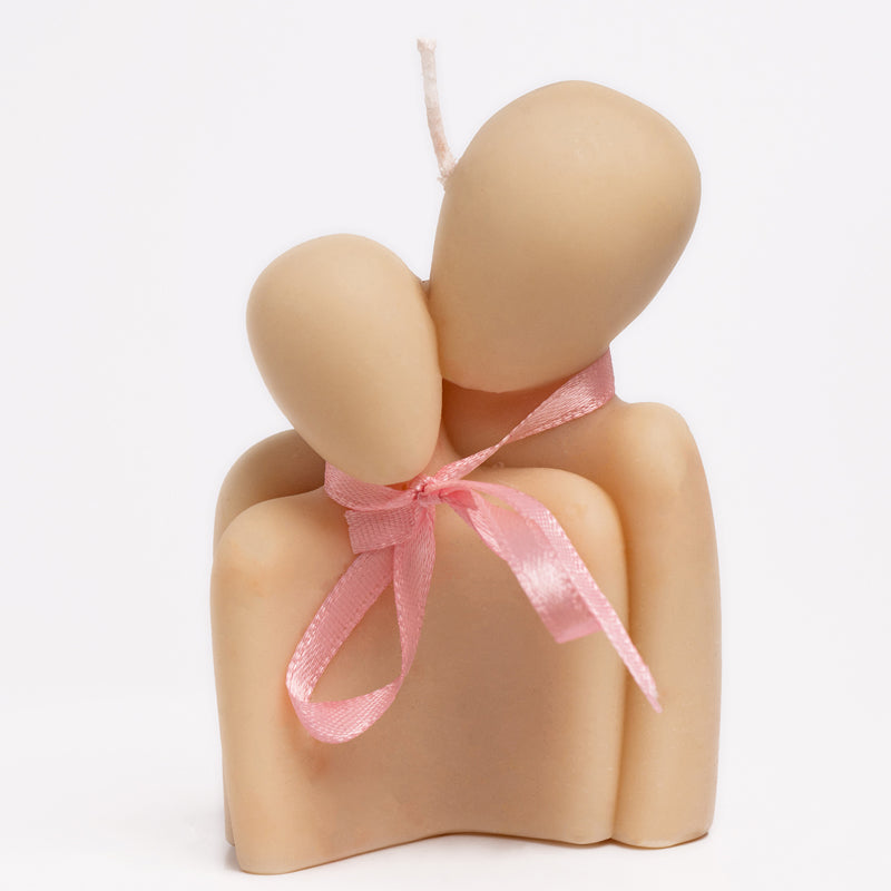 Couple Hug Cinnamon Scented Candle media 6