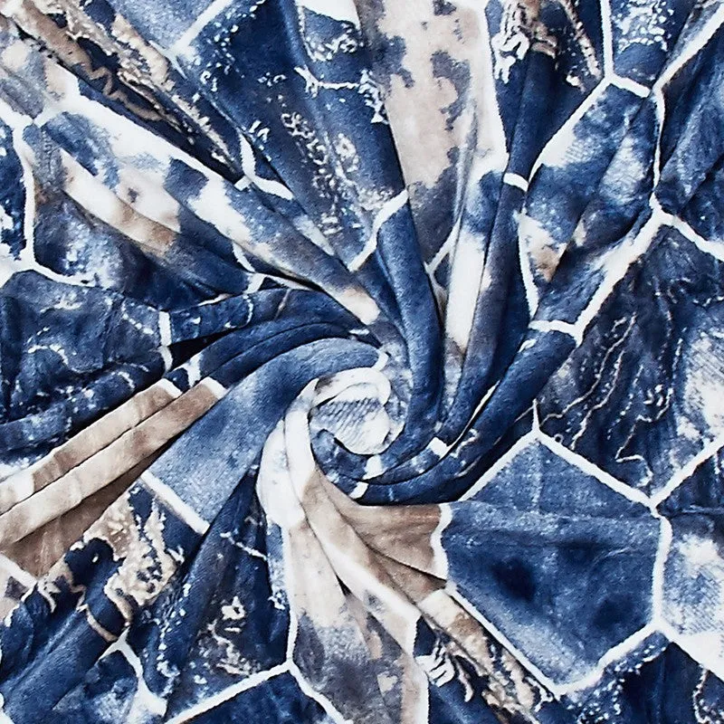 Monte Carlo Bluvynce Geometric Print Polyester Blanket (Blue) - 350 GSM media 6