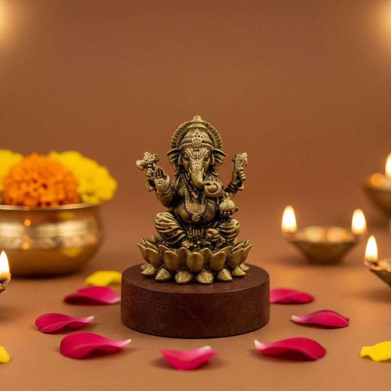 Aaradhya Ganapati Idol