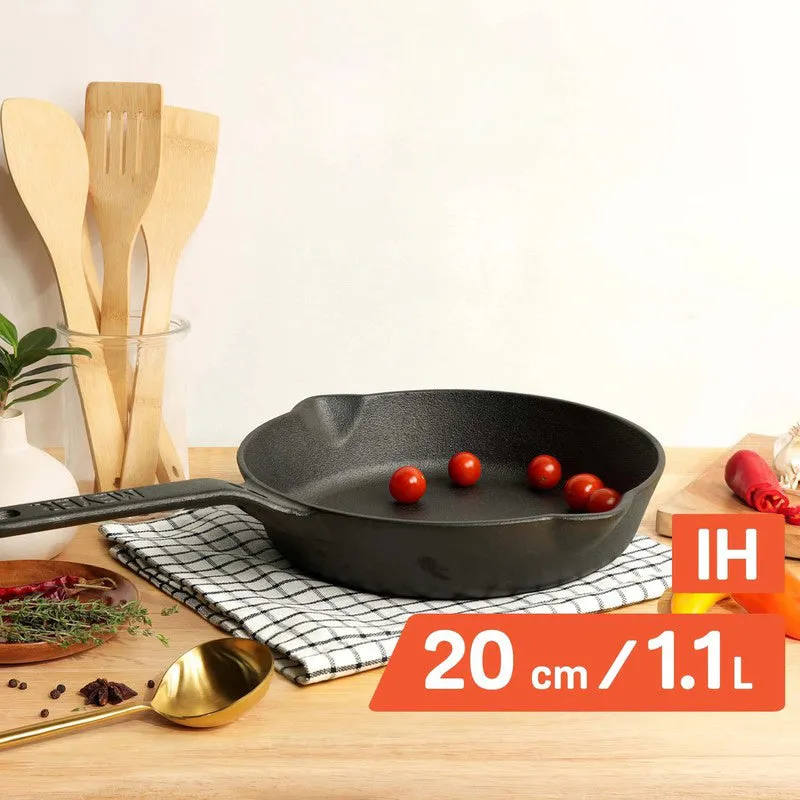 Meyer Cast Iron Frying Pan - 1100 mL/9.2 Inches - 4