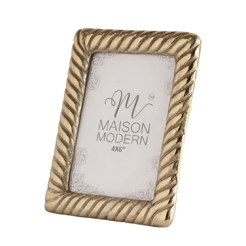Casa Aluminium Photo Frame - Gold media 4