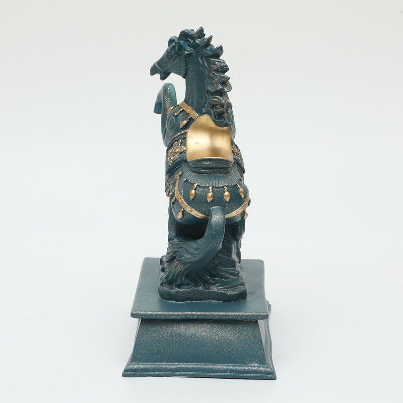 Untamed Stallion Showpiece media 6
