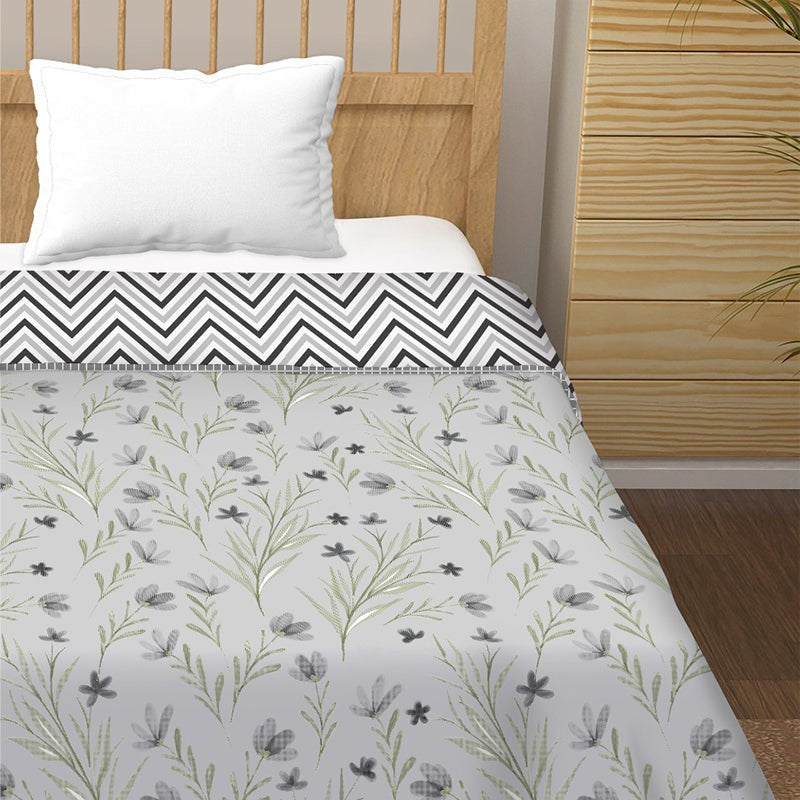 Bansuri Bliss Floral Cotton Dohar (Grey) - 210 TC media 3
