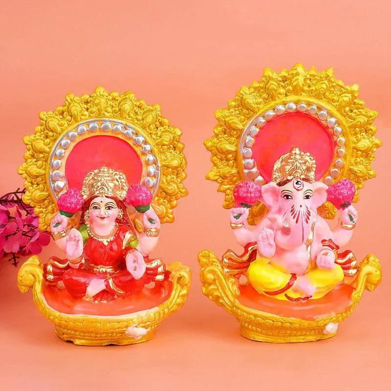 Sacred Lakshmi Ganesha Idol Set media 1