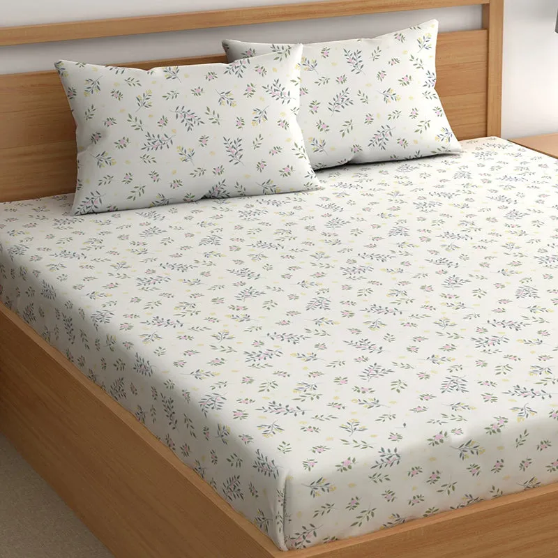 Petite Petals II Microfiber Microfiber Bedsheet - 150 GSM media 4