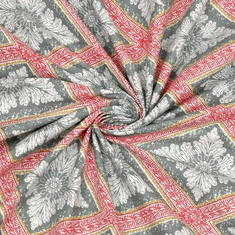 Maitreya Cotton Bedsheet (Rose) - 144 TC media 5