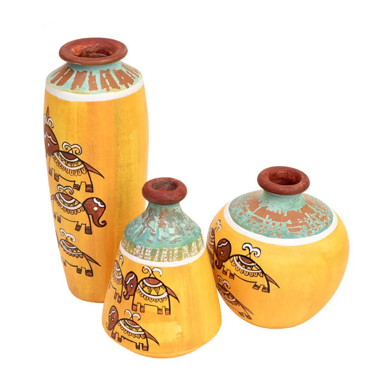 Zia Terracotta Vase - Three Piece Set media 4