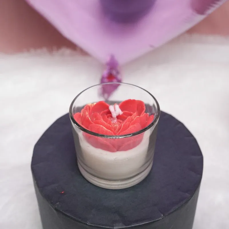 Amora Glow Candle Collection - Red media 6