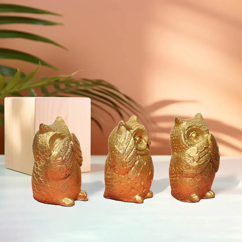 Wise Hoot Showpiece media 3