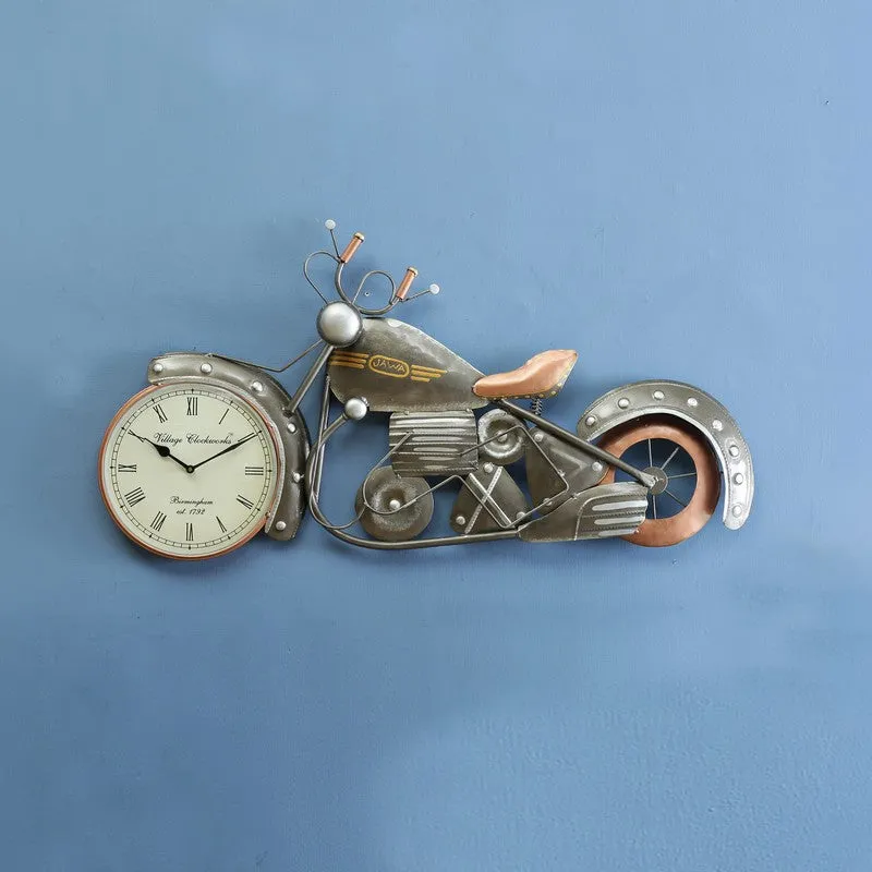 Classic Jawa Motif Metal Wall Clock media 3