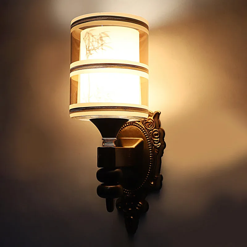 Envra Iron Wall Lamp media 7