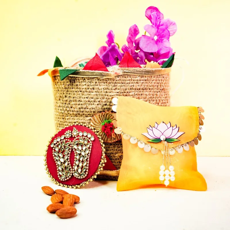Sugandh Gift Box media 3