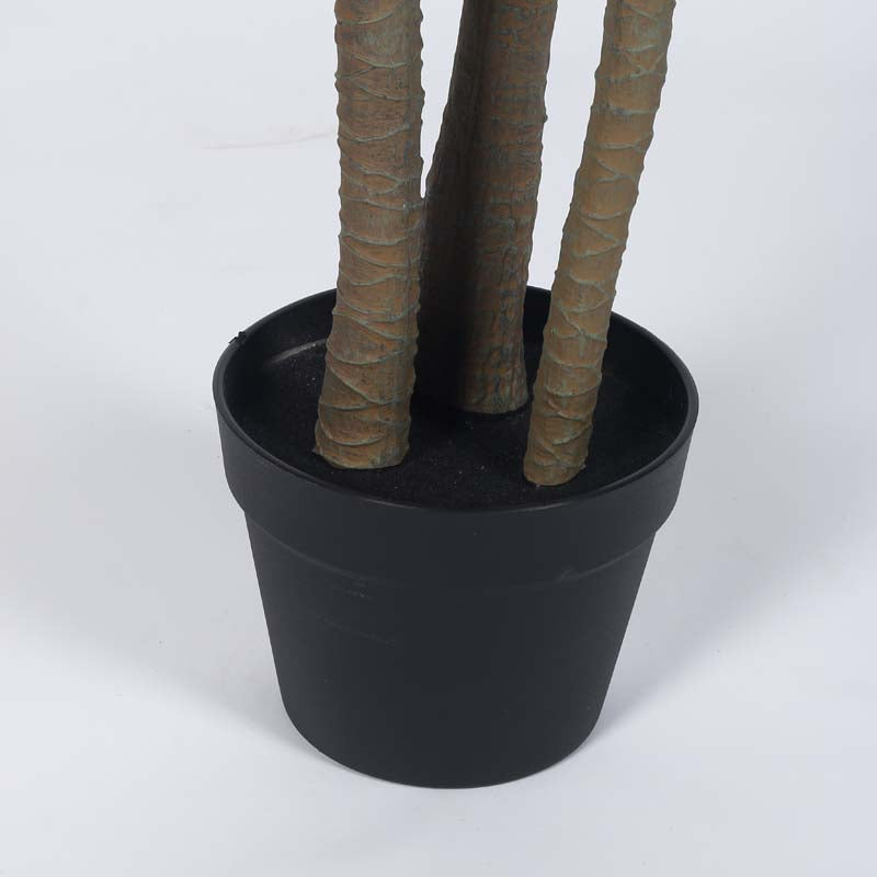Faux Lush Yucca Plant With Black Plastic Pot -  4 Feet image 5