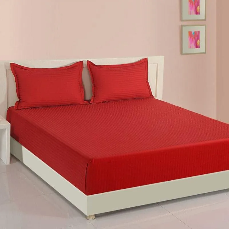 Swayam Aamodh Solid Cotton Bedsheet (Red) - 400 TC media 1