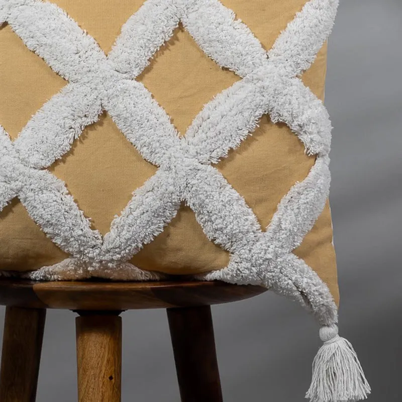 Diamond Knot Tufted Cushion Cover media 3