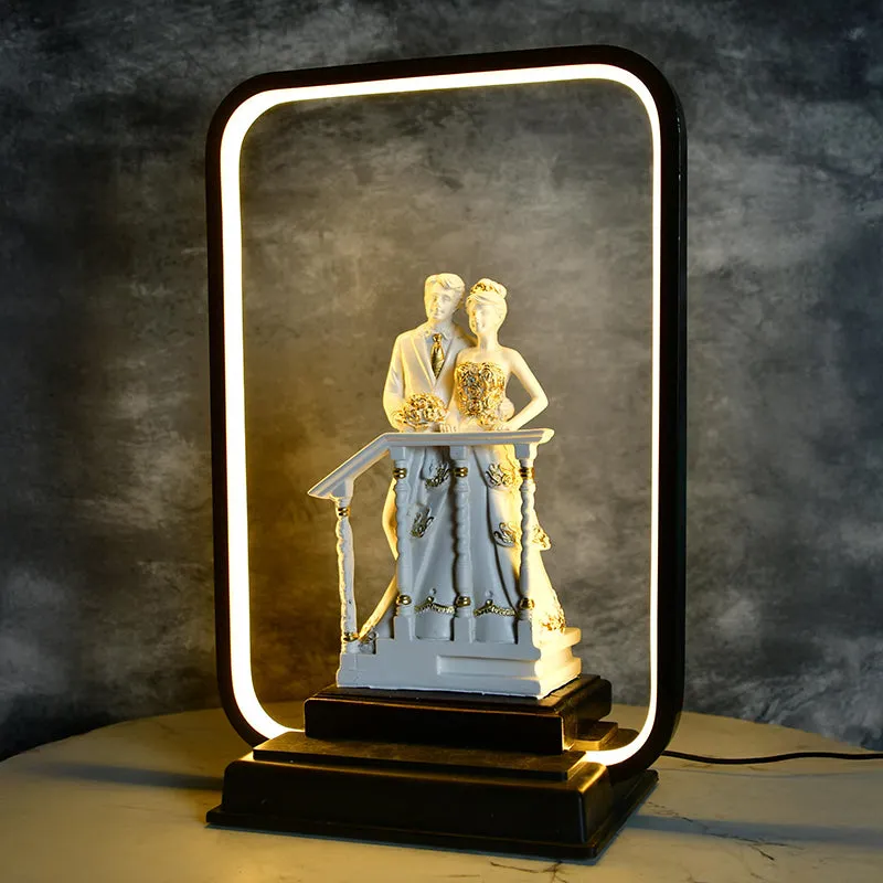 People In Love Resin Showpiece media 1