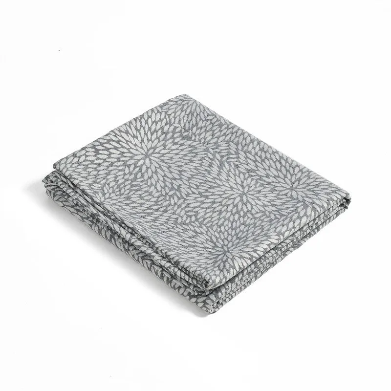 Daisytwist Abstract Cotton Throws - Grey media 3