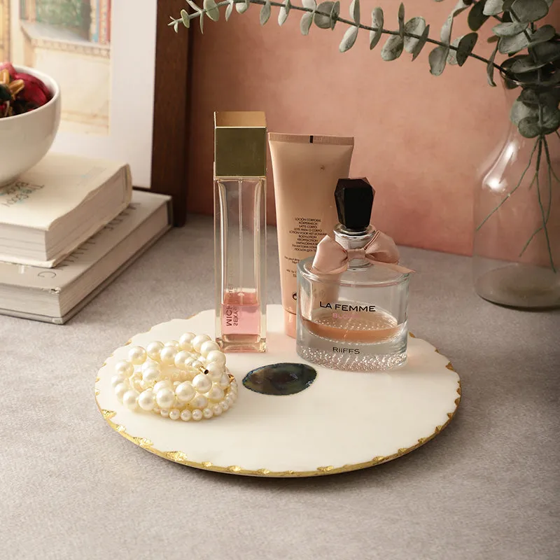 Trevi Neo Marble Platter With Knife - Two Piece Set media 3
