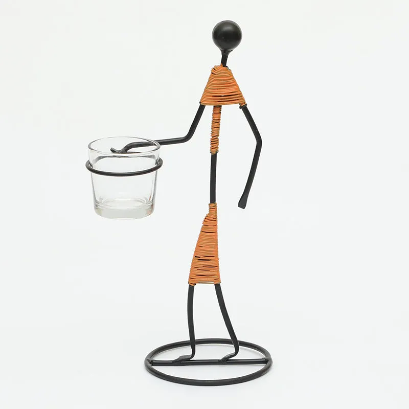 Yield Metal Showpiece media 3