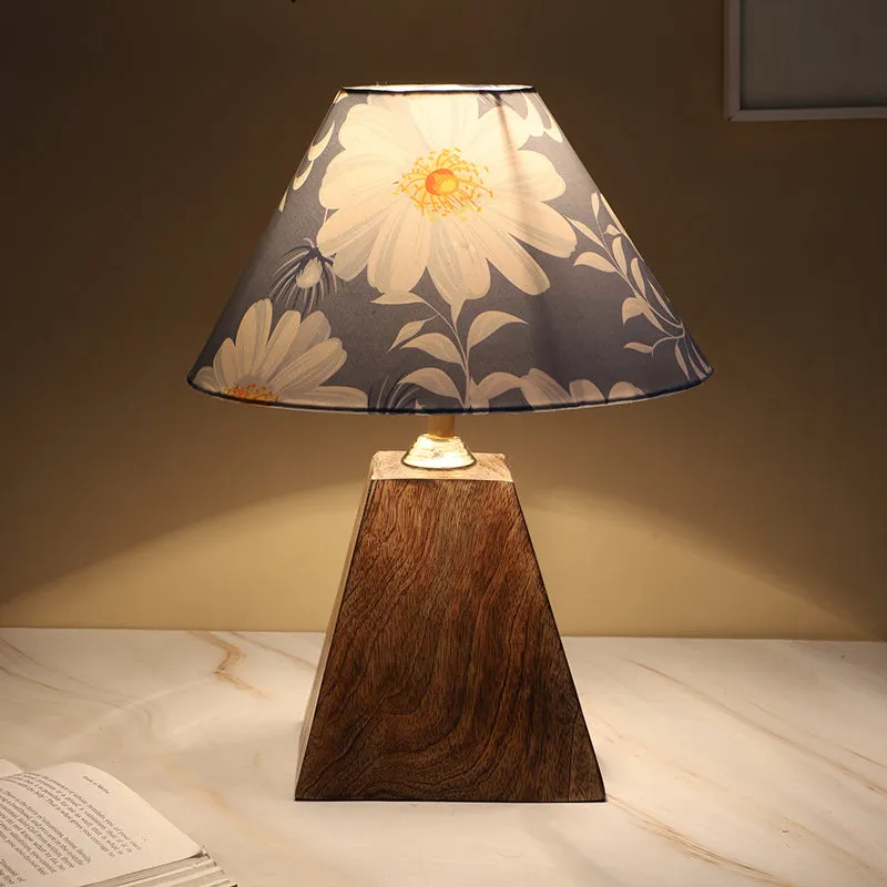 Daisy Blooms Obelisk Printed Mango Wood Table Lamp - White,Blue,Brown media 4