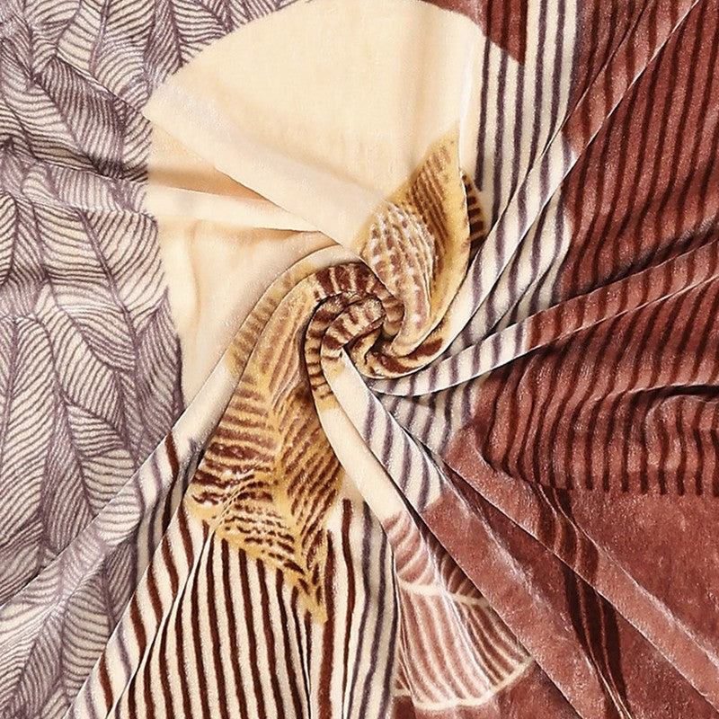 Monte Carlo Autumn Embrace Blanket - 483 GSM media 6