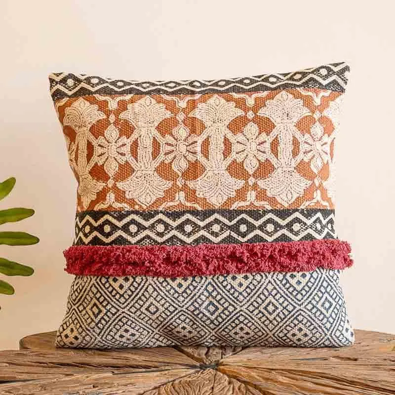 Wayfarer Chic Cotton Cushion Cover media 3