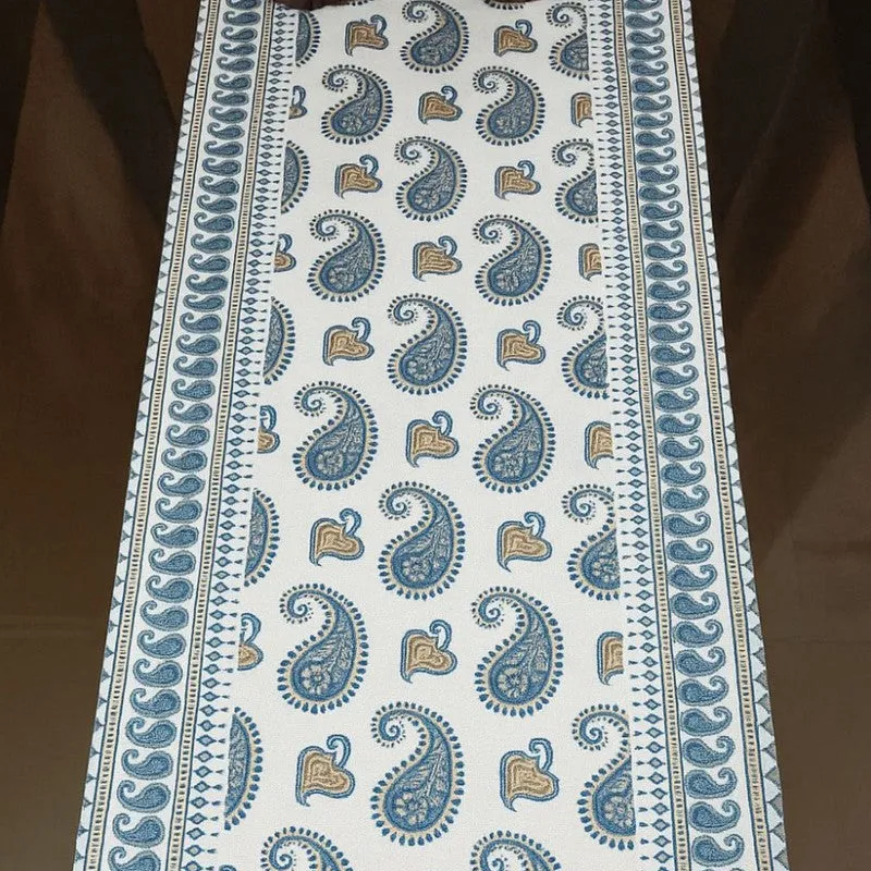 Kalpira Classic Table Runner media 3