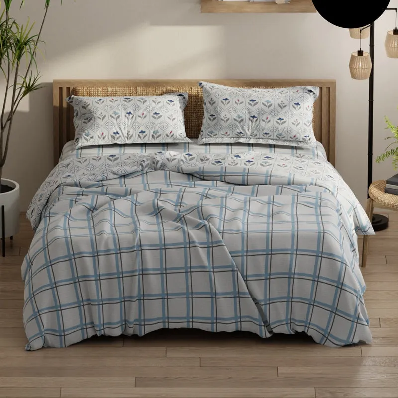 Petalia I Bedding Set - Four Piece Set media 1