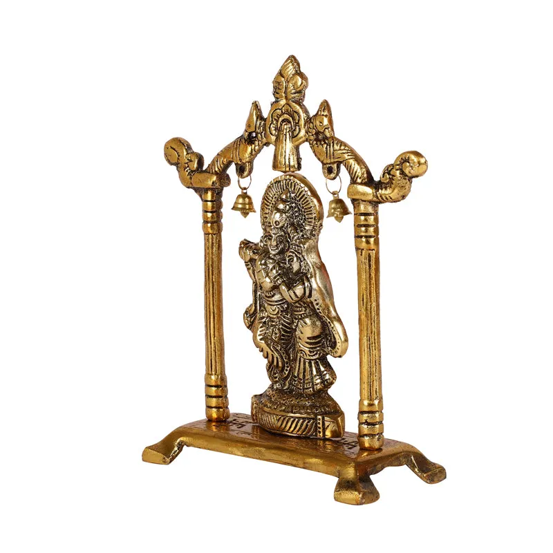 Krishna Venu III Rakhi Hamper media 6