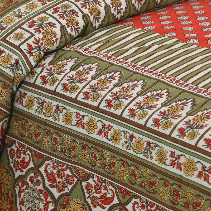 Trivona Regal Ethnic Cotton Bedsheet (Red & Dark Green) - 180 TC media 4