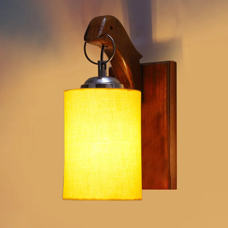 Estrella Wooden Wall Lamp - Yellow media 5