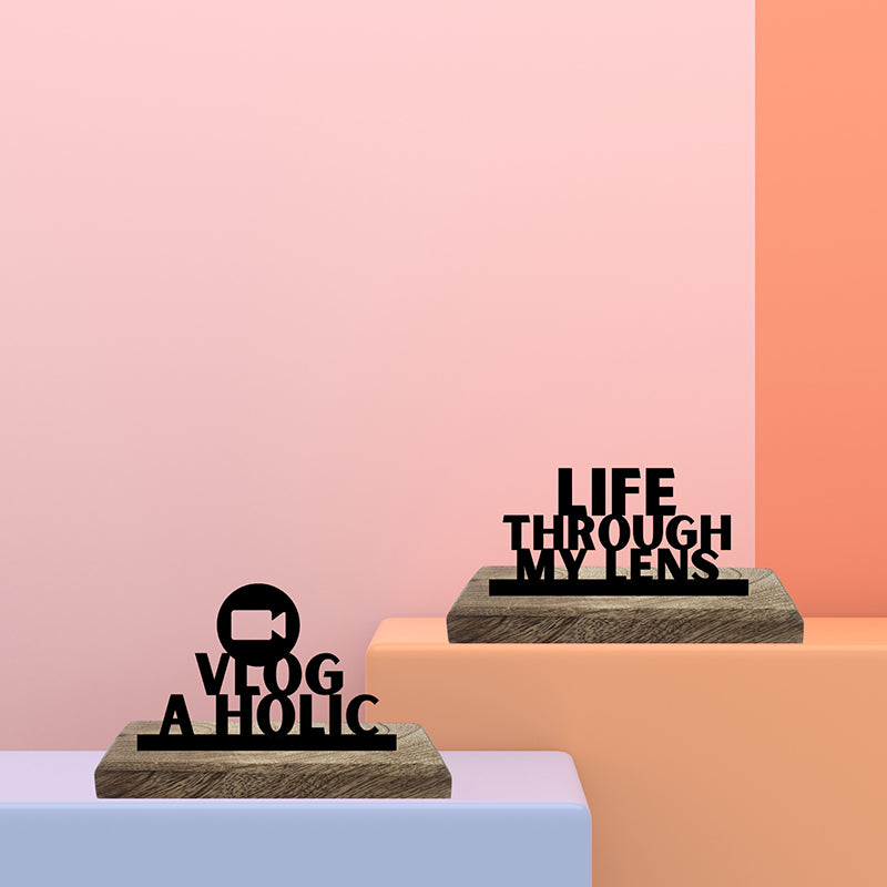 Life & Lens Showpiece - Set Of Two
