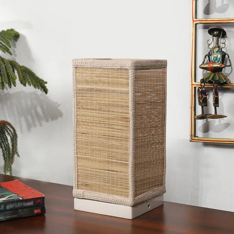 Ecostra Bamboo Table Lamp - White media 3