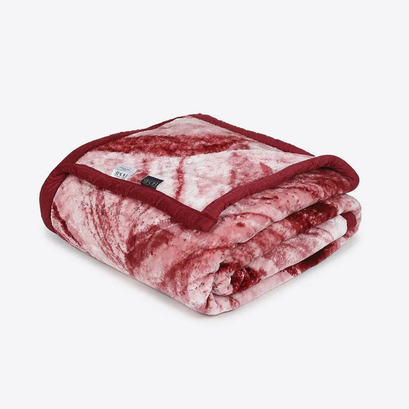 Monte Carlo Verticle Cascade Blanket (Maroon) - 606 GSM media 5