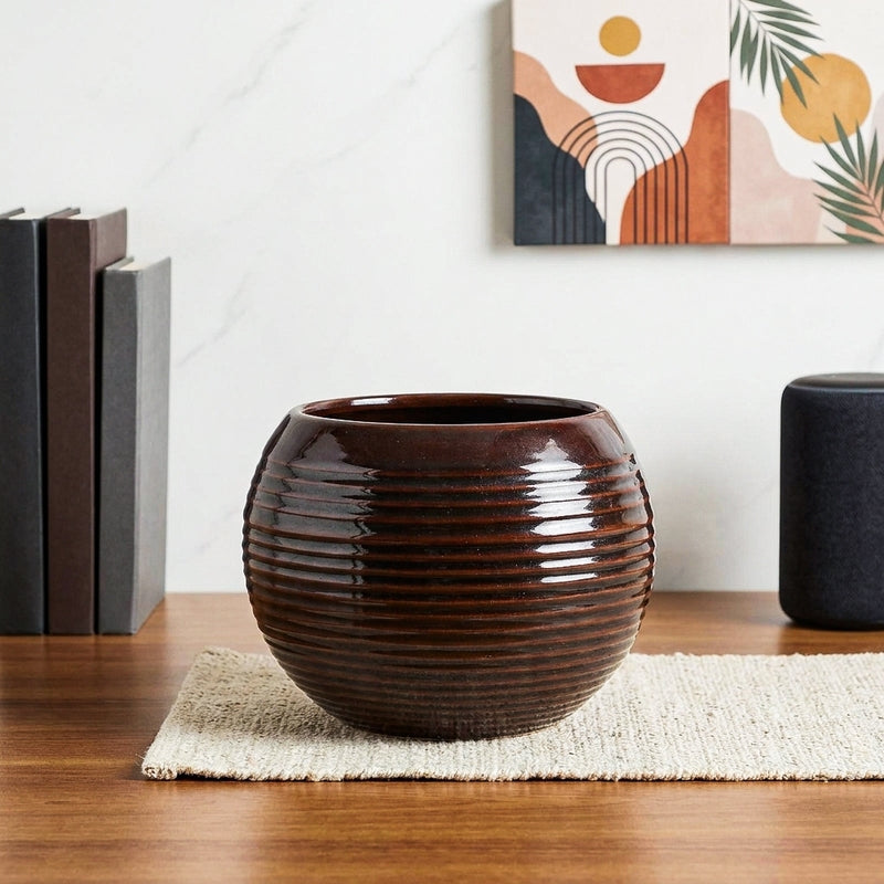 UrbanNest Pots & Planters Brown