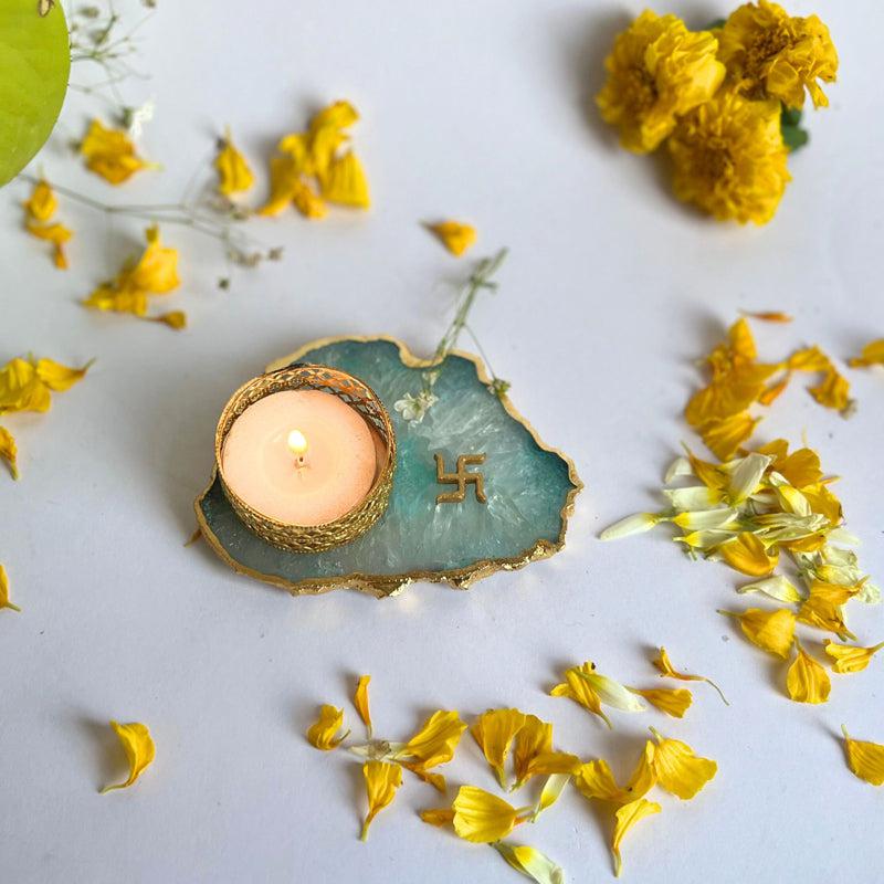 Swastik Handcrafted Agate Tealight Candle Holder - Green media 3