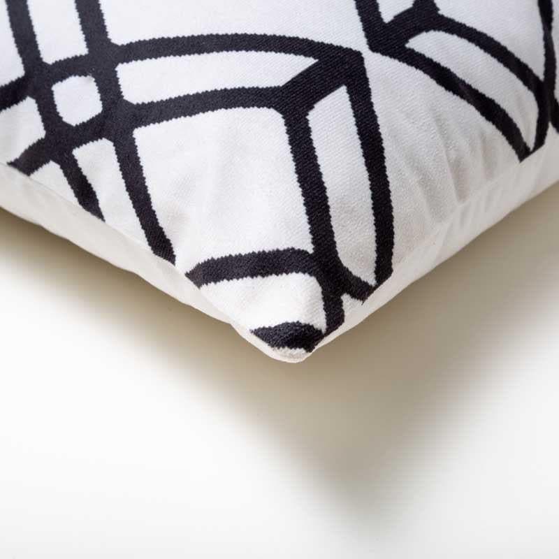 Moda Geometro Printed Cushion Cover media 4