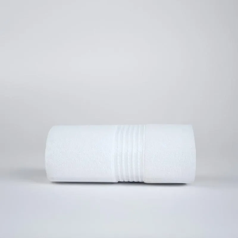 Micro Cotton LuxeDry Soothe Bath Towel - White media 4