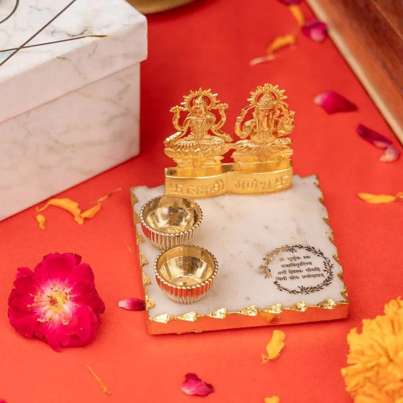 Laxmi Ganesha Gayatri Mantra Festive Gift Box media 3
