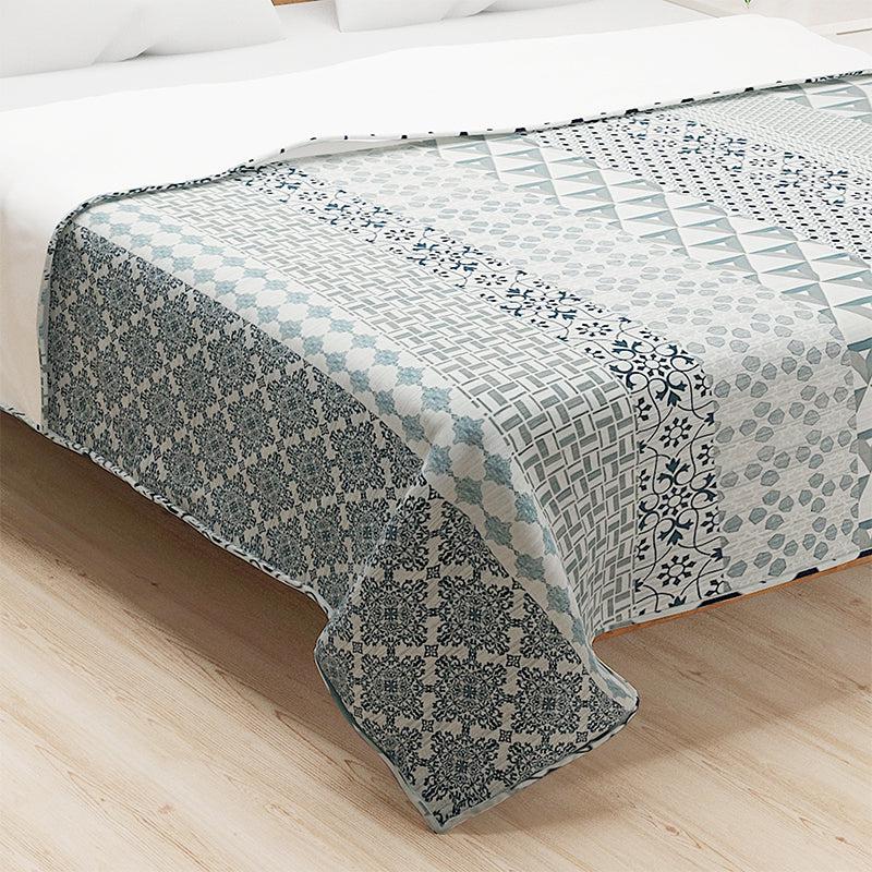 Swayam Zara Geometric Cotton Dohar - 110 GSM media 5