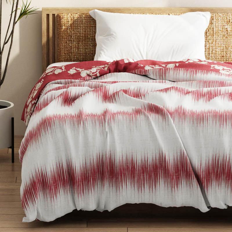 Arjia Floral Reversible Microfiber Comforter (Red) - 120 GSM media 3