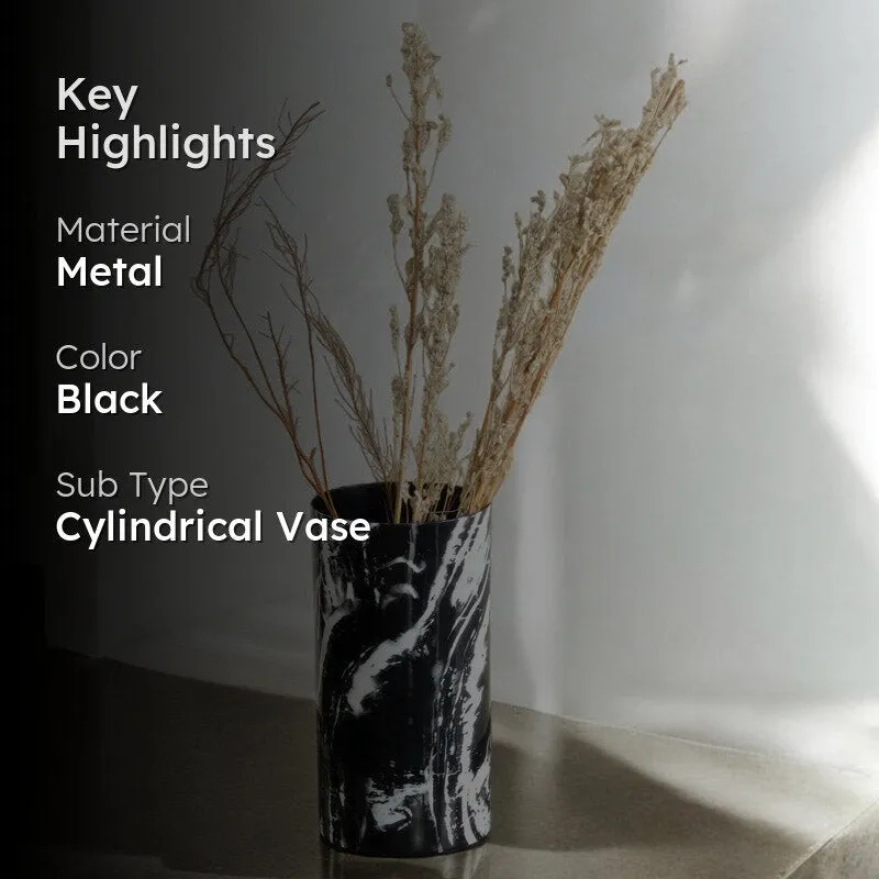 Arbisha Metal Vase media 2