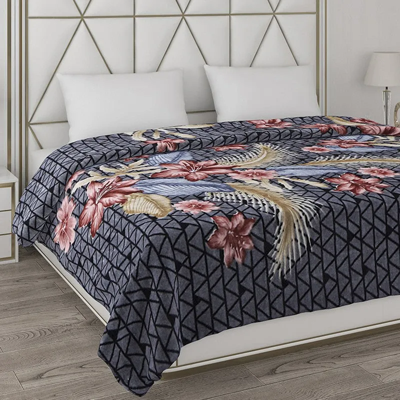 Monte Carlo Midnight Blossom Blanket - 800 GSM media 4