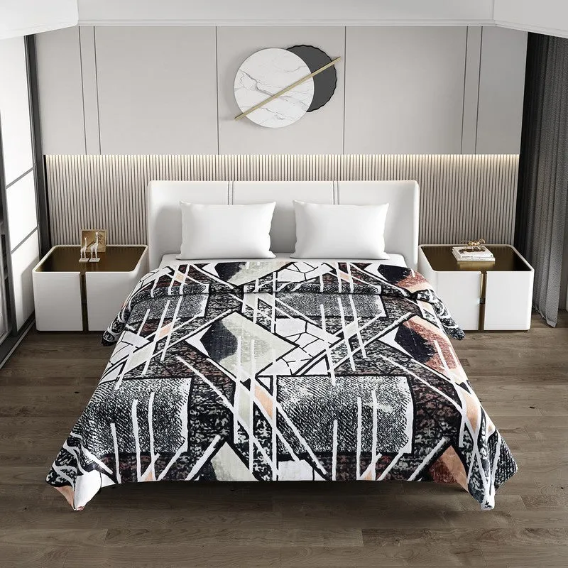 Monte Carlo Urban Mosaic Blanket - 900 GSM media 3