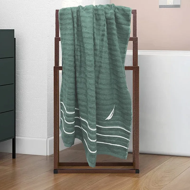 Nautica Oasis Stripe Bath Towel - Green media 1