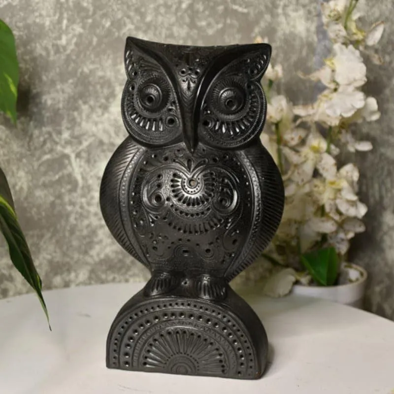 Hoot Loop Showpiece media 1