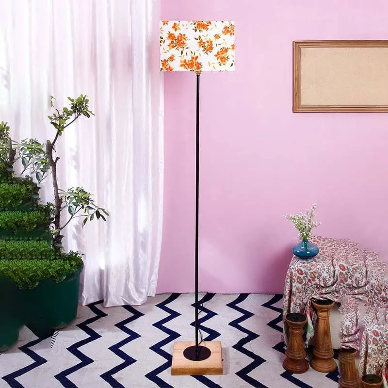 Floral Glory Floor Lamp media 3